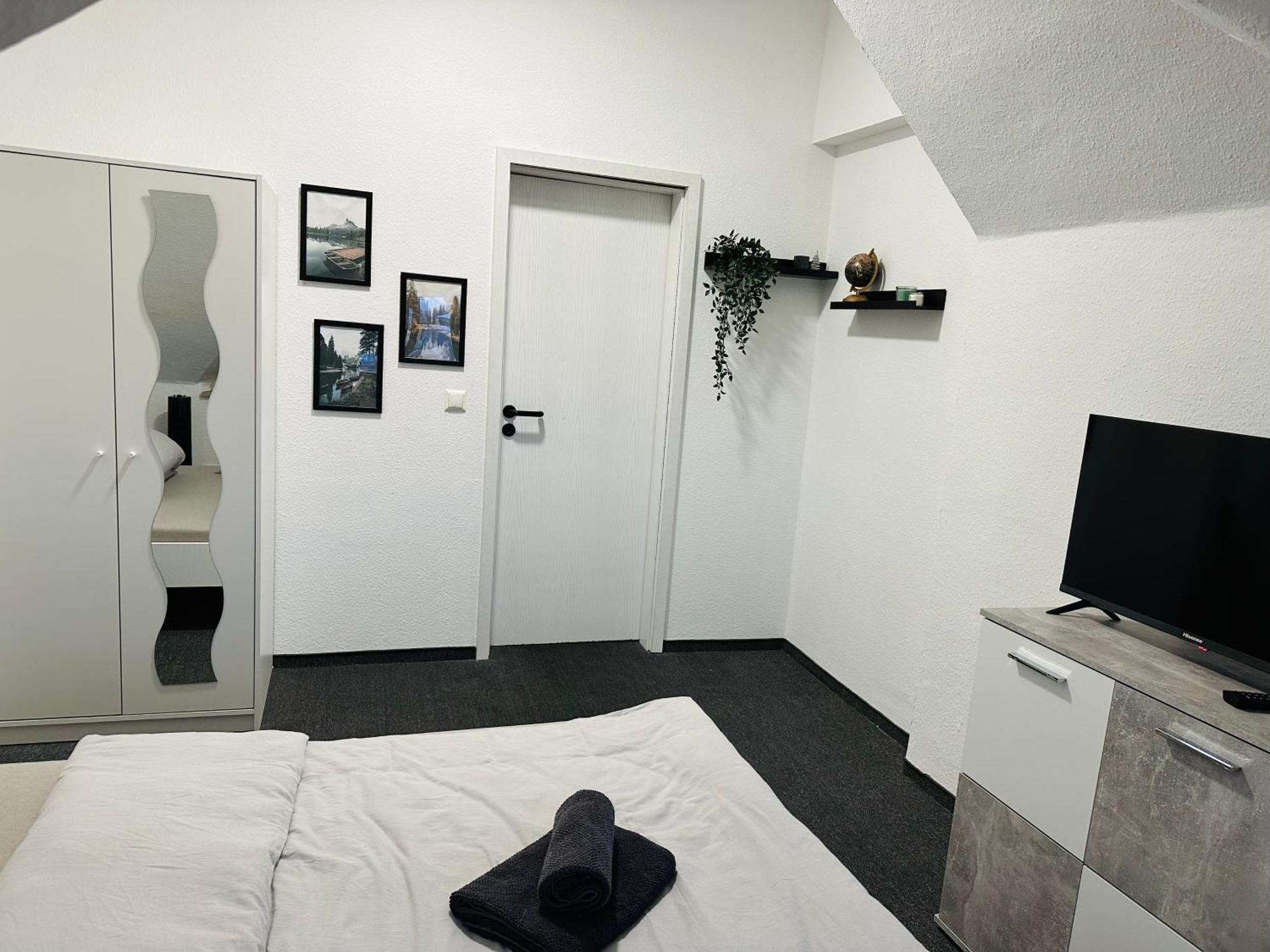 Ferienwohnung Flaming House Bitterfeld Eksteriør bilde